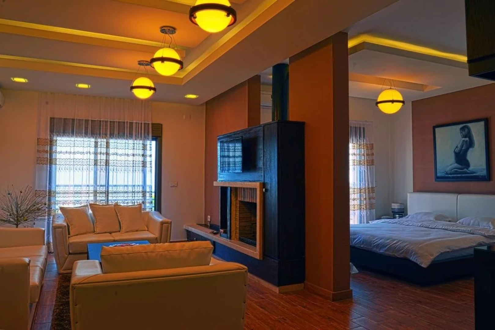 Serail Hotel & Lodging