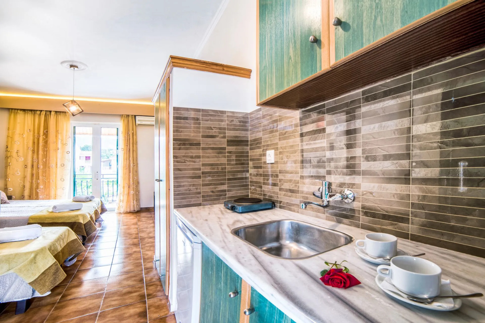 Acapulco Marinos Studios & Apartments