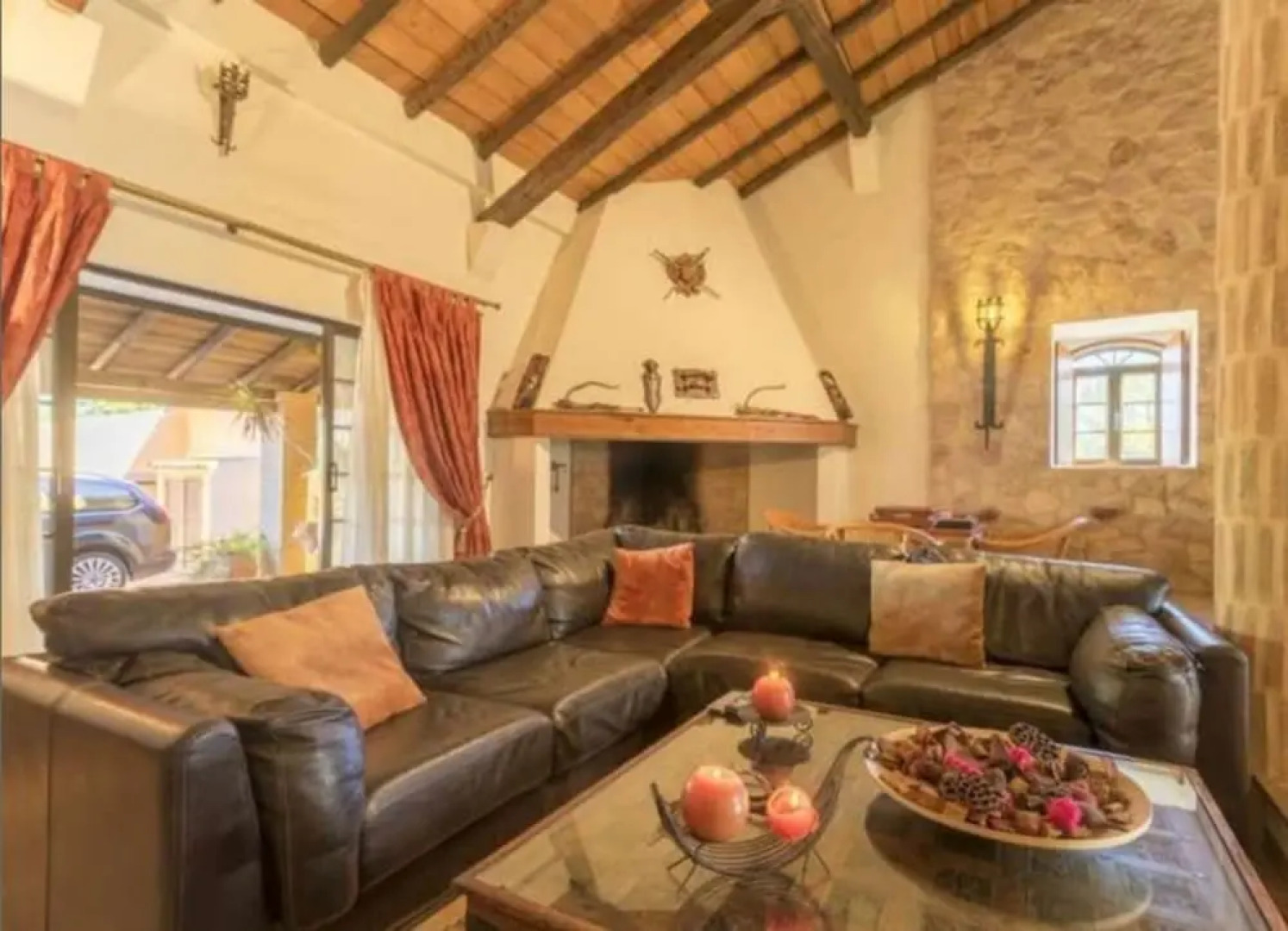 Villa - 6 Bedrooms with Pool and WiFi - 103920