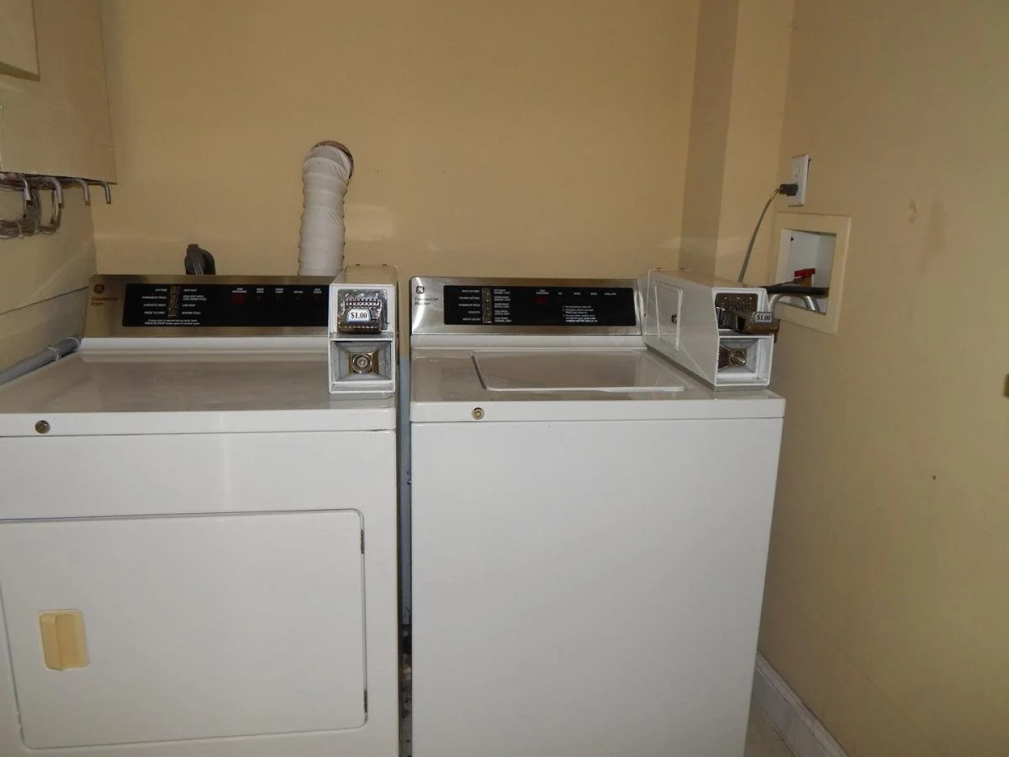 Coconut Malorie Resort Ocean City, Ascend Collection Hotel