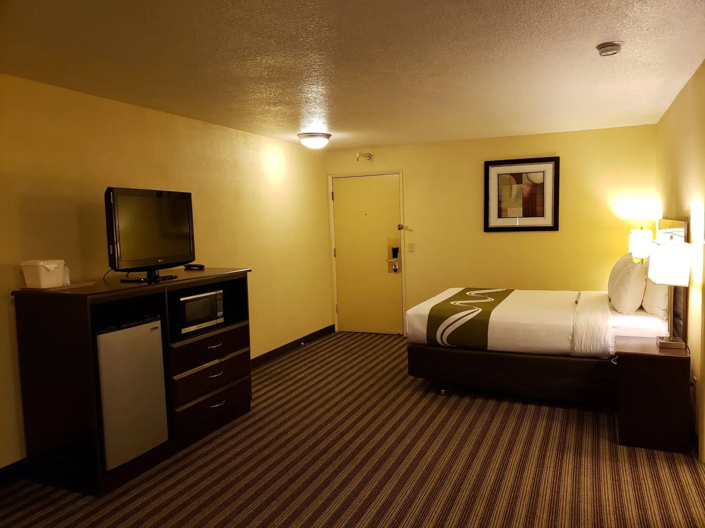 Quality Inn & Suites Vancouver - Hazel Dell