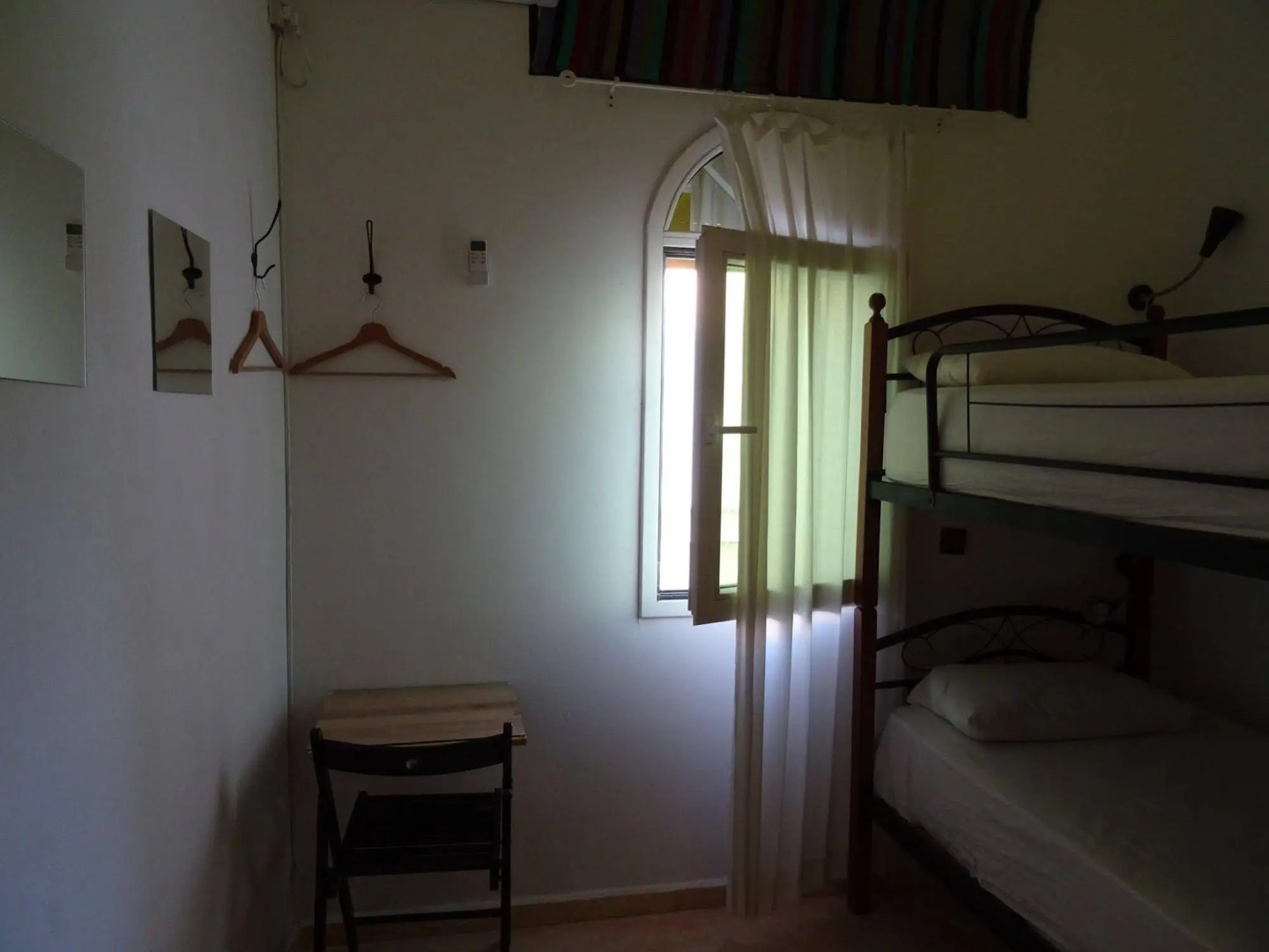 Mia Hostels