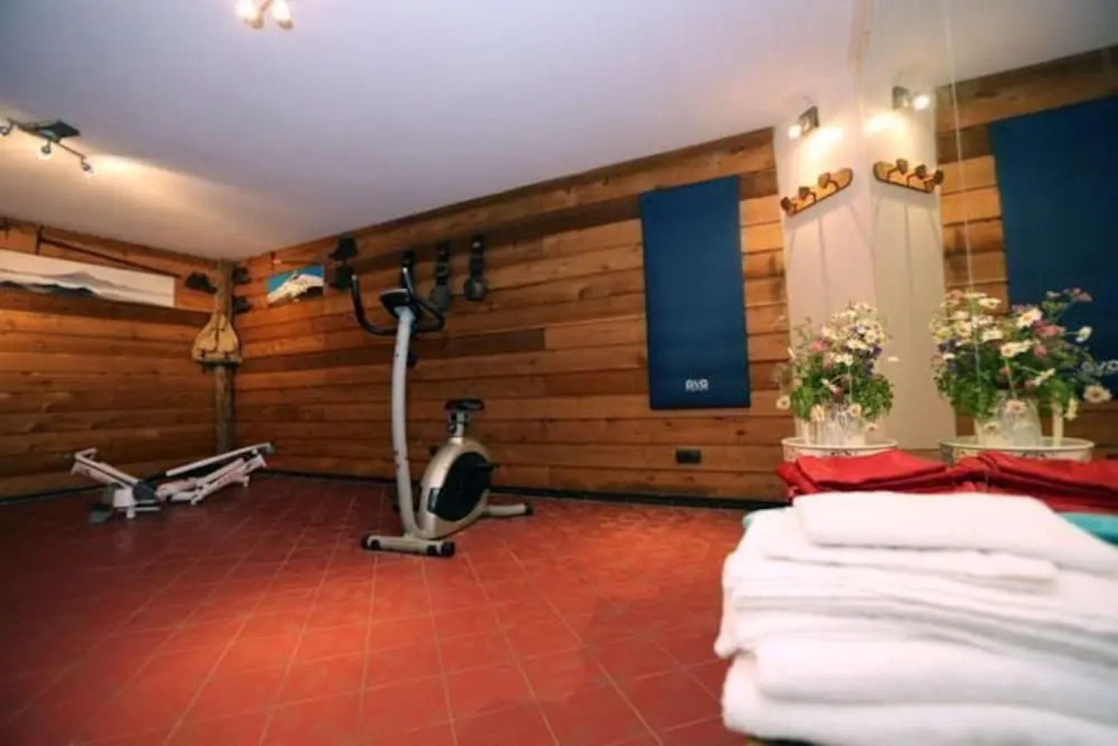 Ferm6 - 6-6p-5chbres-3sdb-120m?-10 / 12pers-valloire
