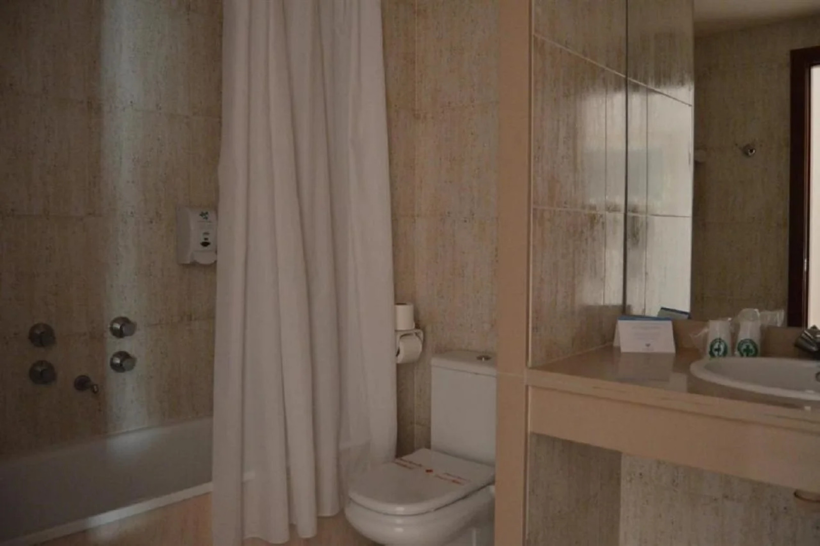 Отель Gran Garbi Mar