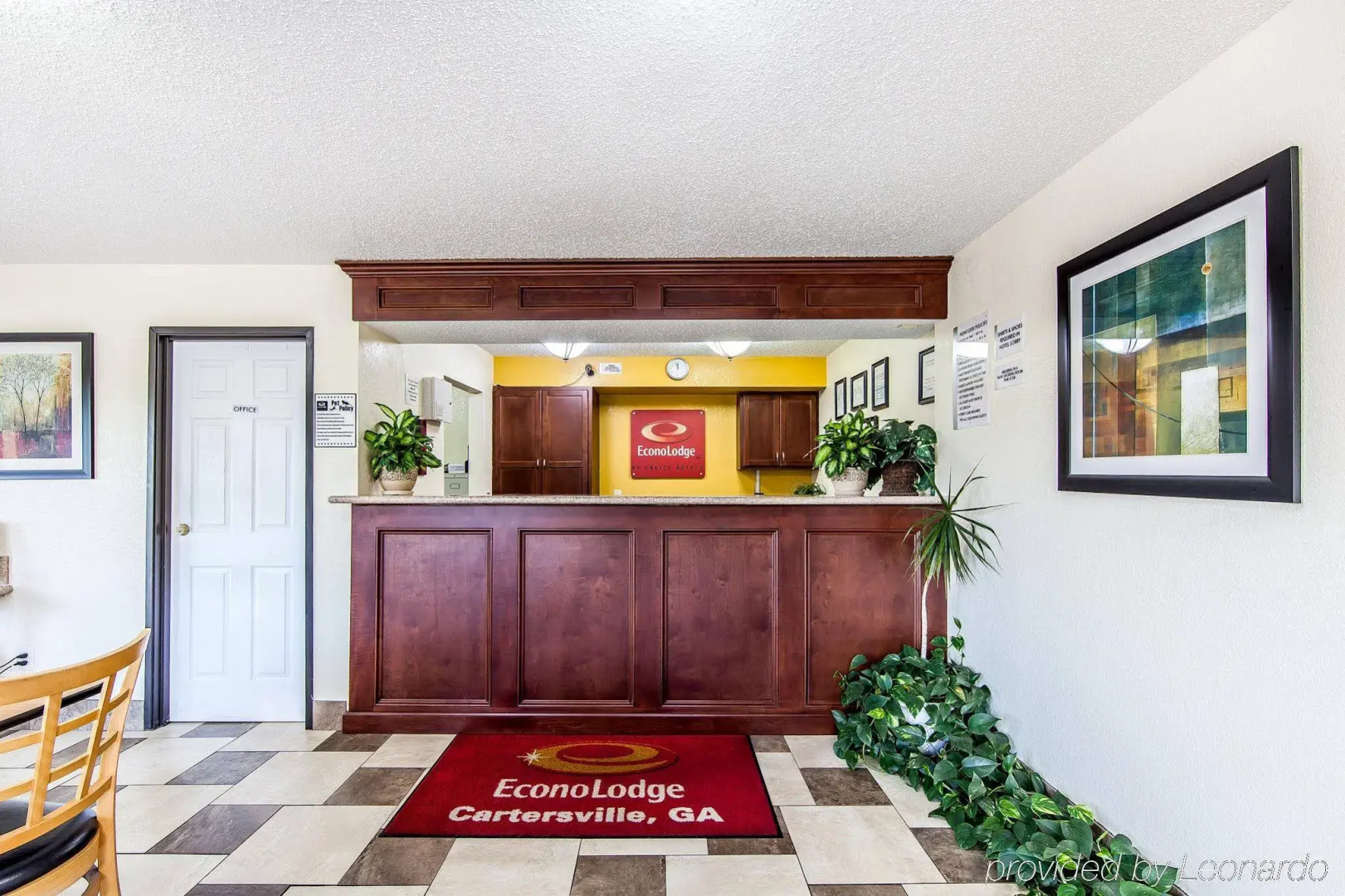 Econo Lodge Cartersville-Emerson Lake Point