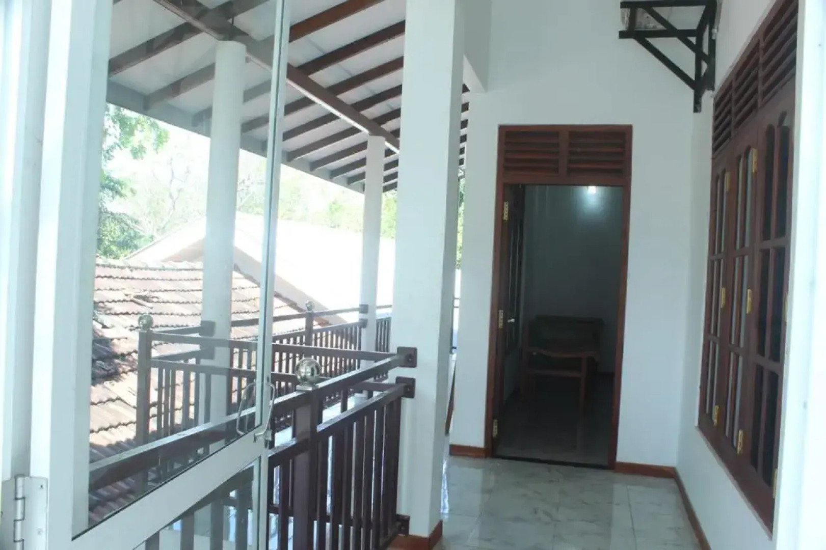 Thirasara Holiday Inn