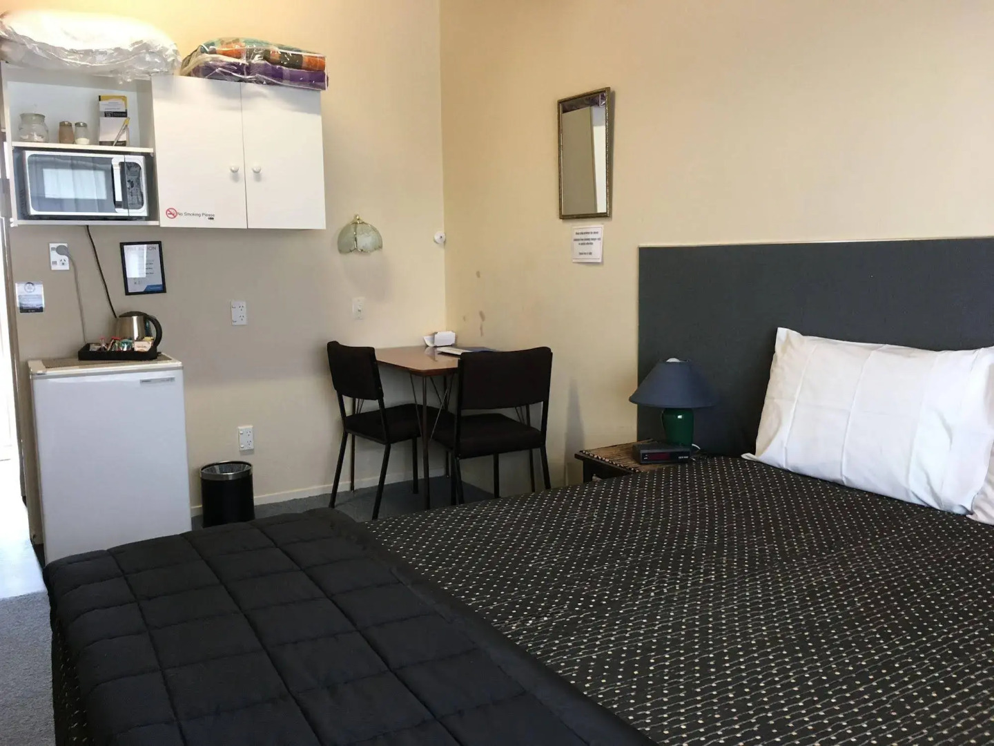 Thornton Lodge Motel