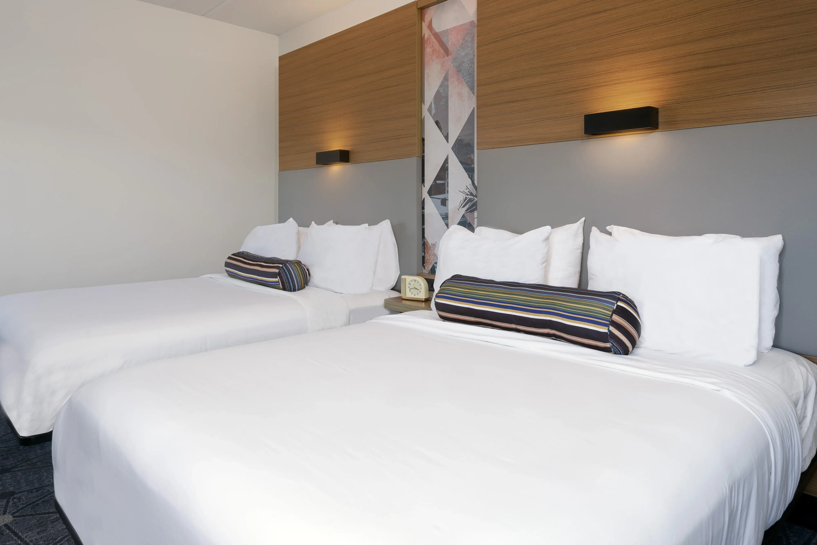 Aloft Jacksonville Airport