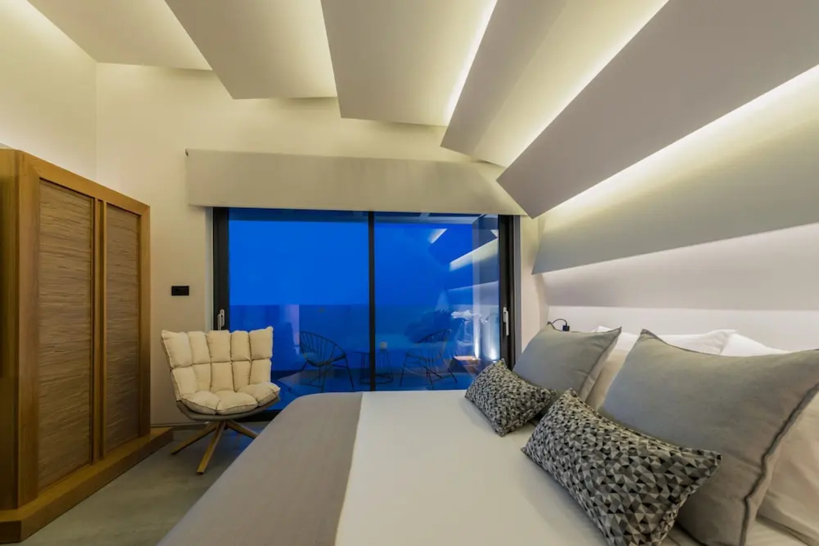 Sueño LUXURY VILLA 180 Iconic Sea View