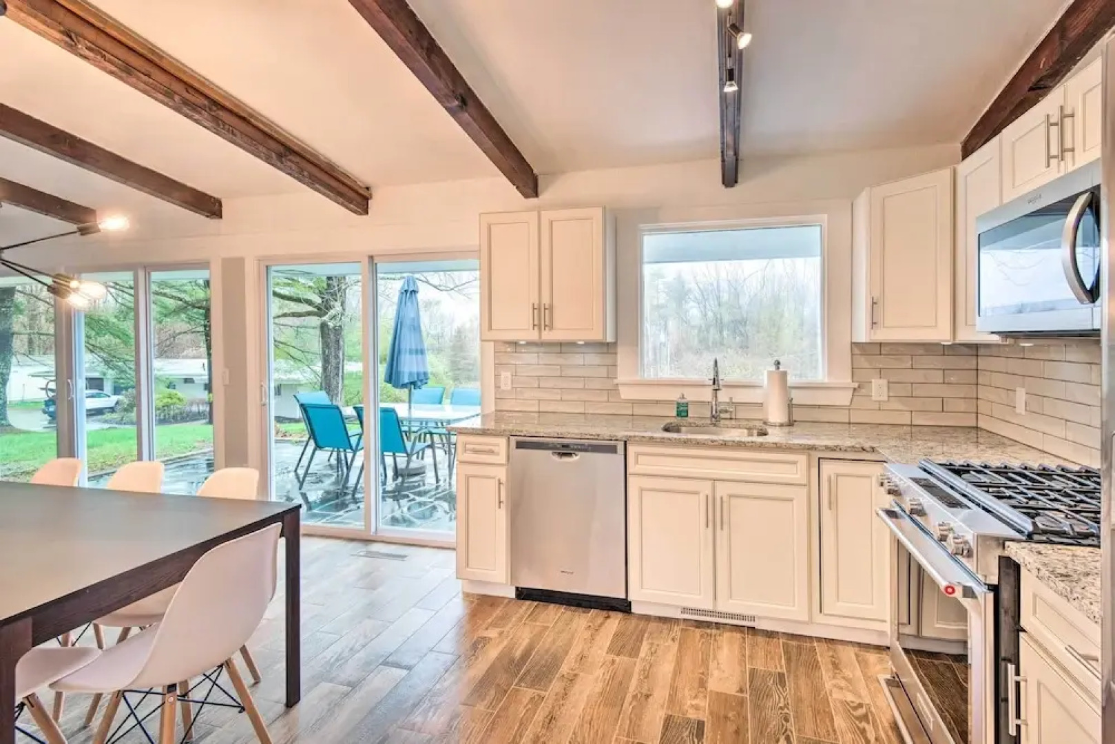 Laconia Hideaway < 2 Miles to Lake Winnipesaukee!