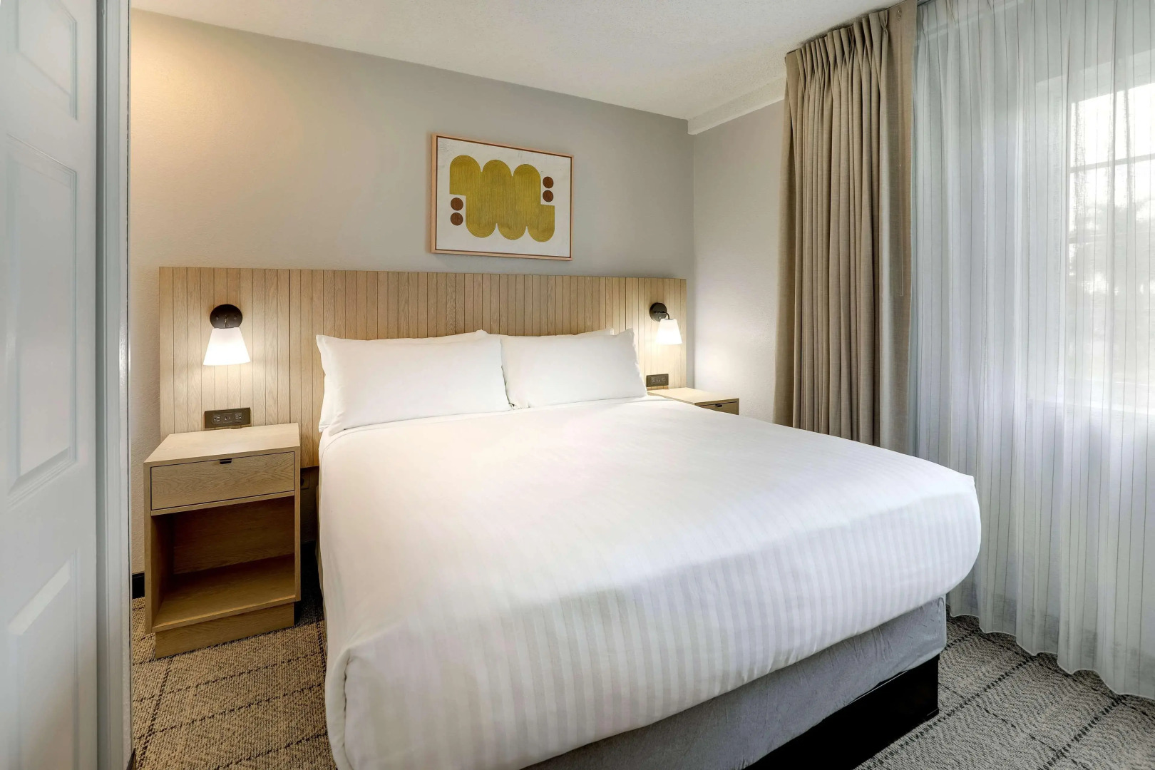 Sonesta Simply Suites Baltimore BWI Airport