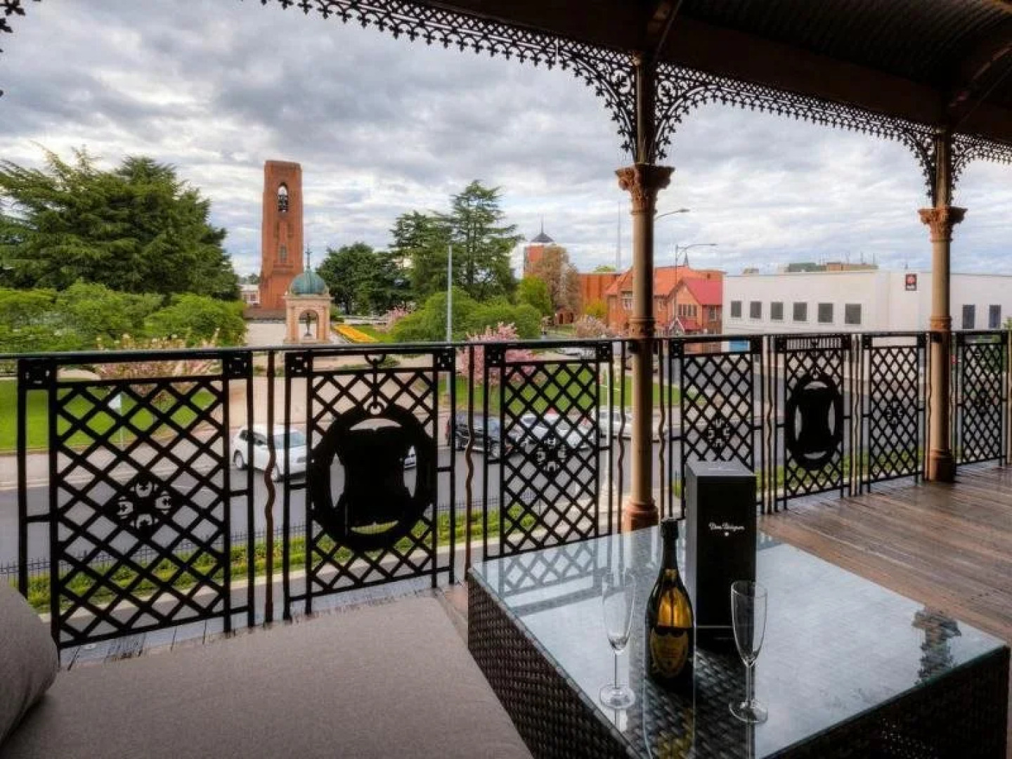 Bathurst Royal Apartments