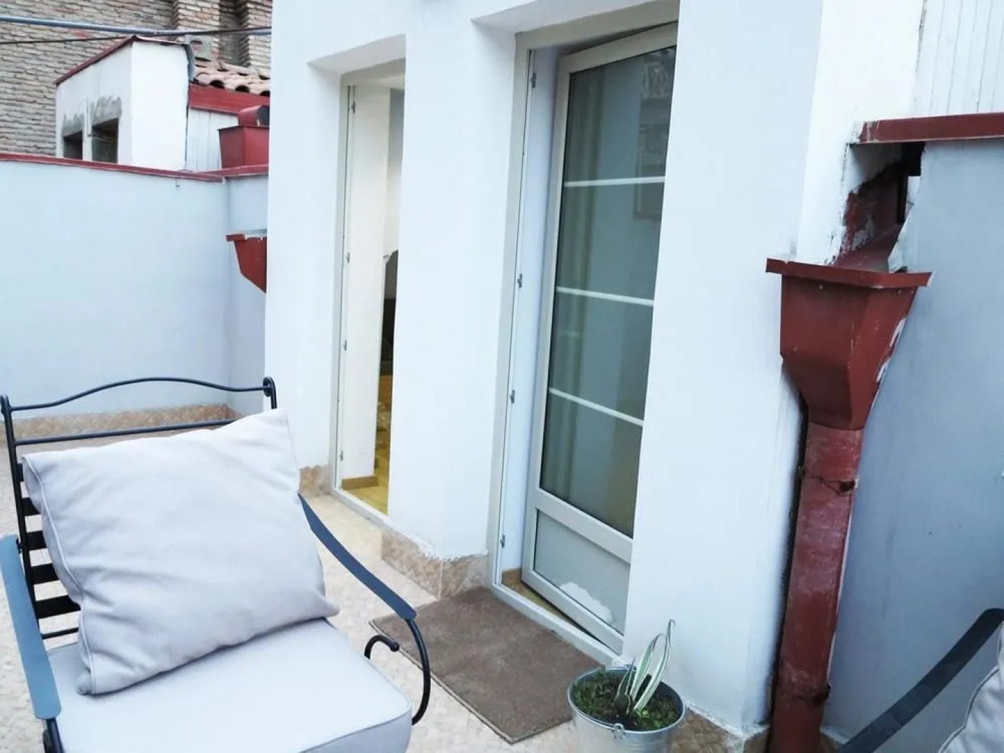 WelcomeTbilisi Old Town Apartments