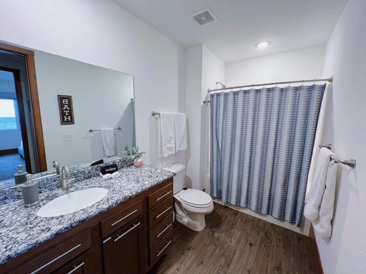 The Grand Castle Apartments