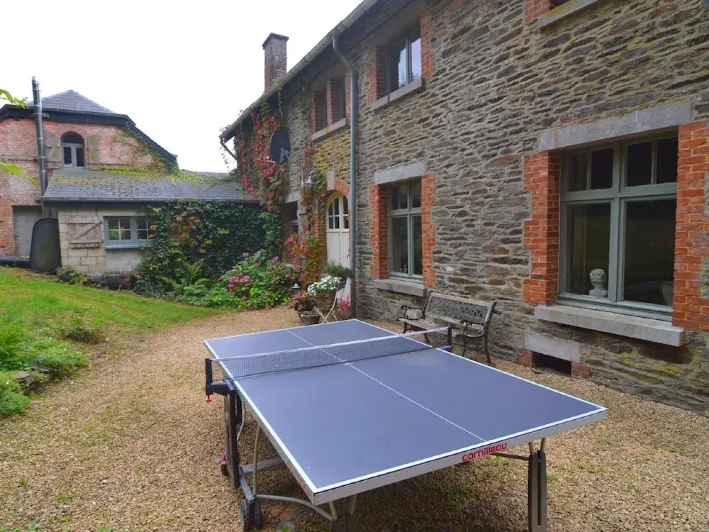 Quaint Holiday Home in Bievre in the Forest