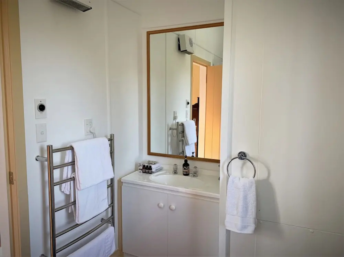 Tongariro Crossing Lodge