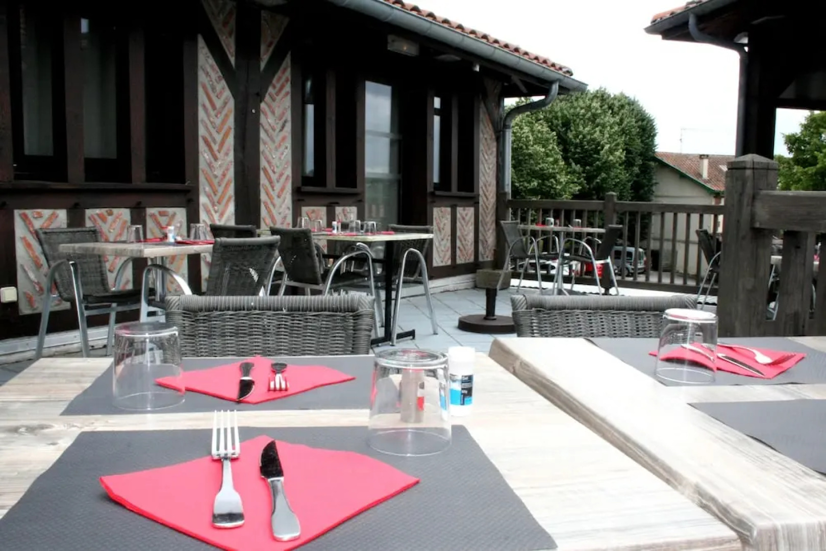 Logis Hôtel Le Fair Play