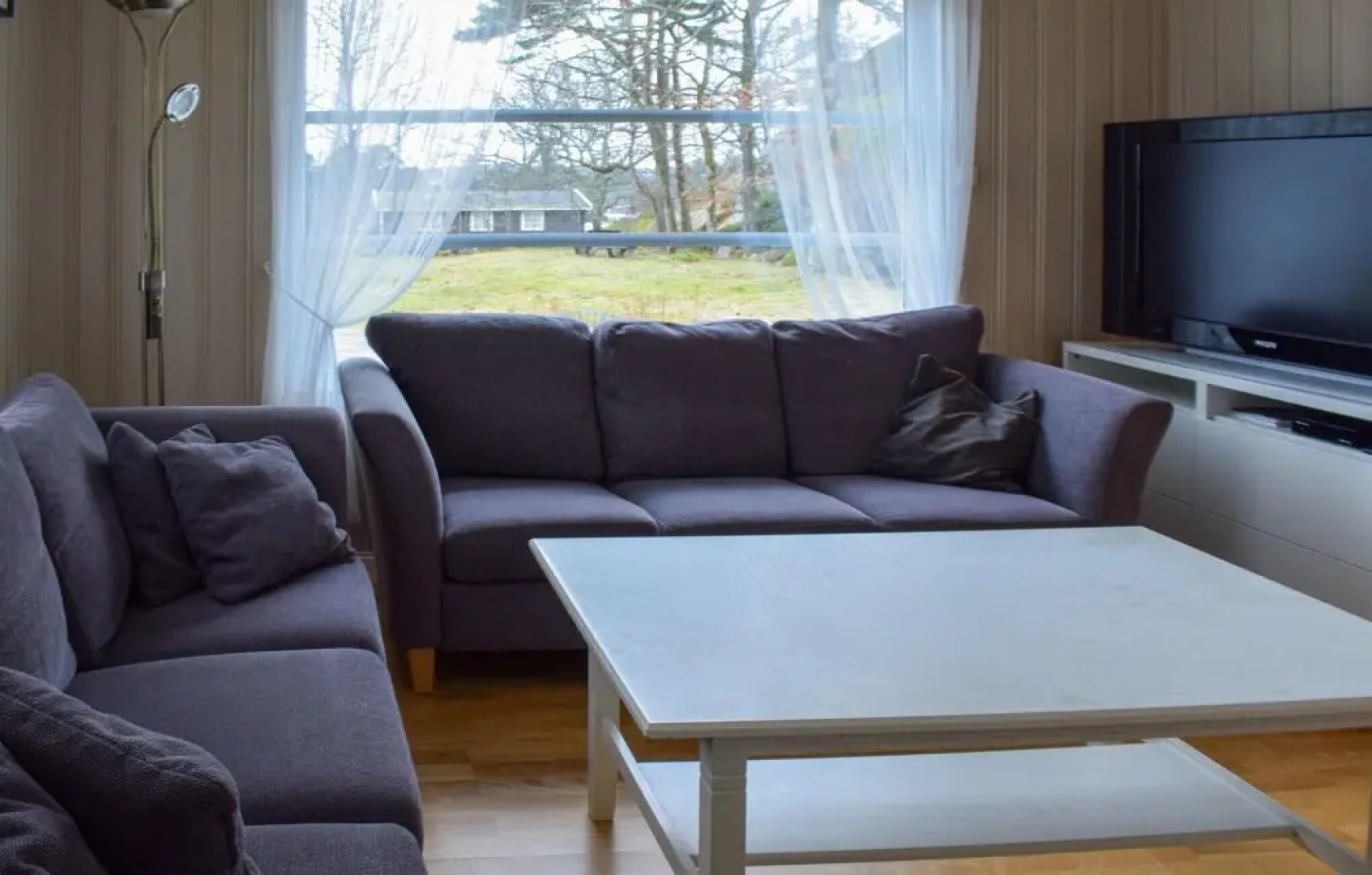 Nice Home in Stavern With 4 Bedrooms and Wifi