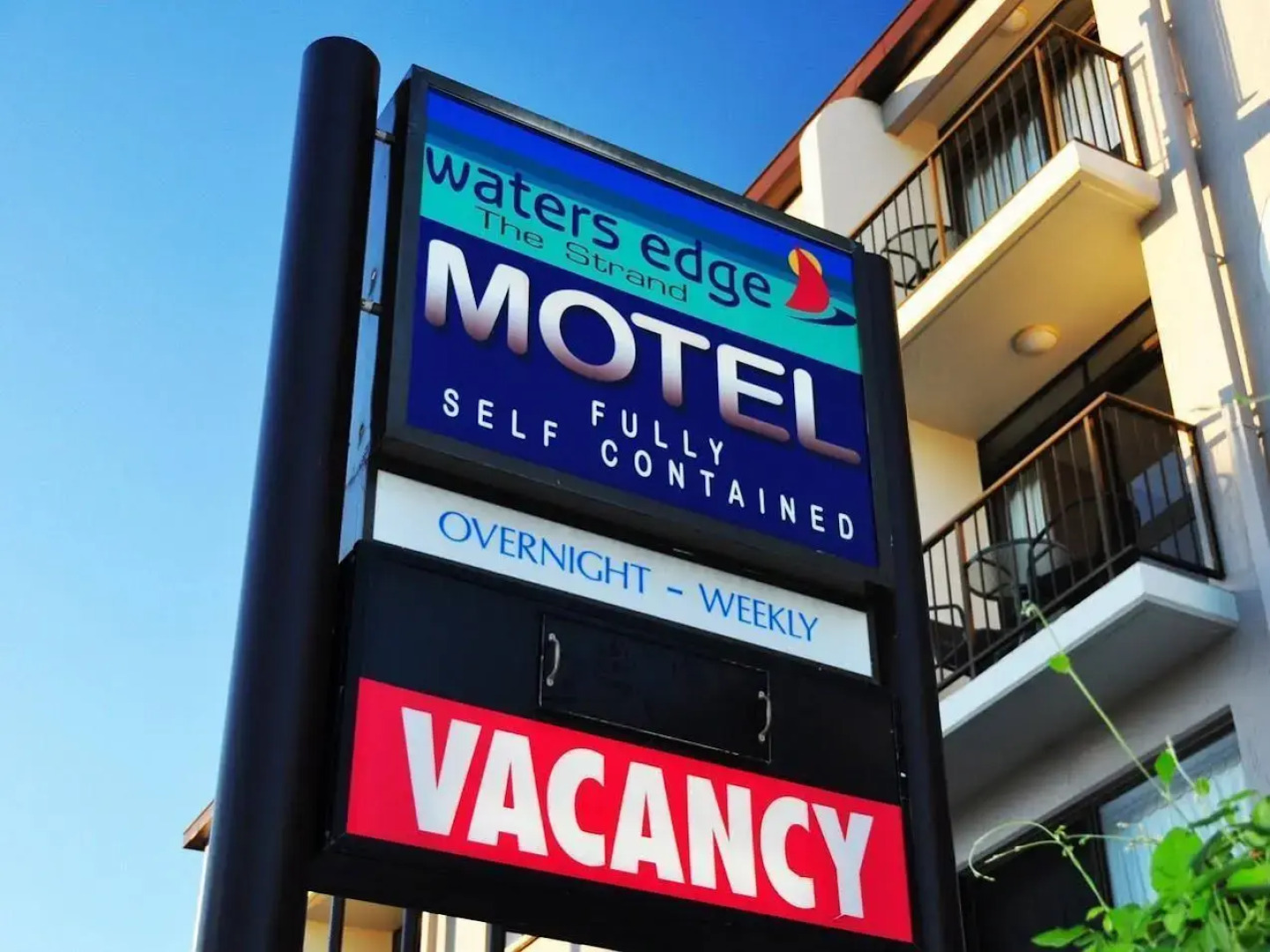 Waters Edge The Strand