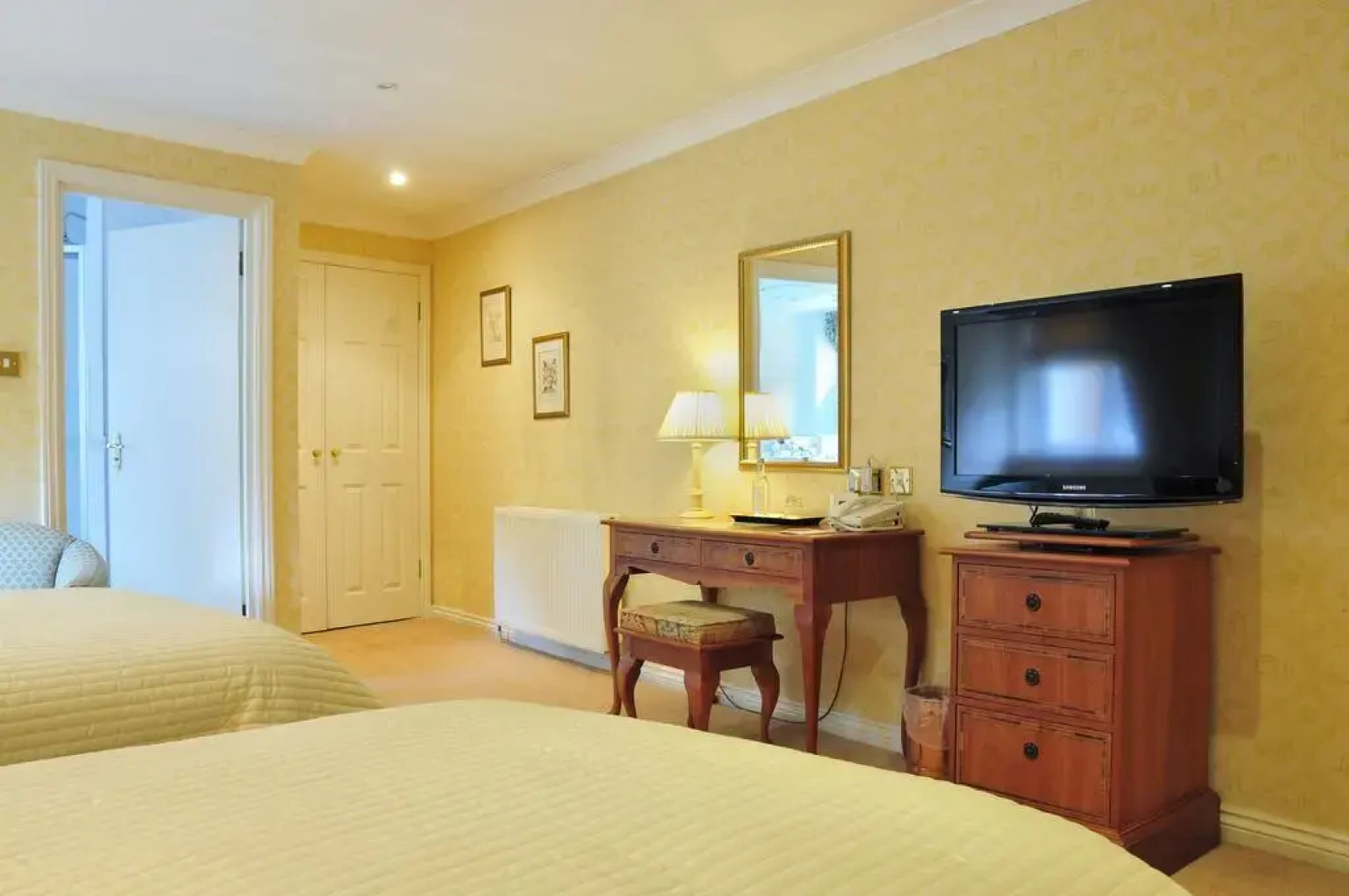 The Chalk Lane Residences