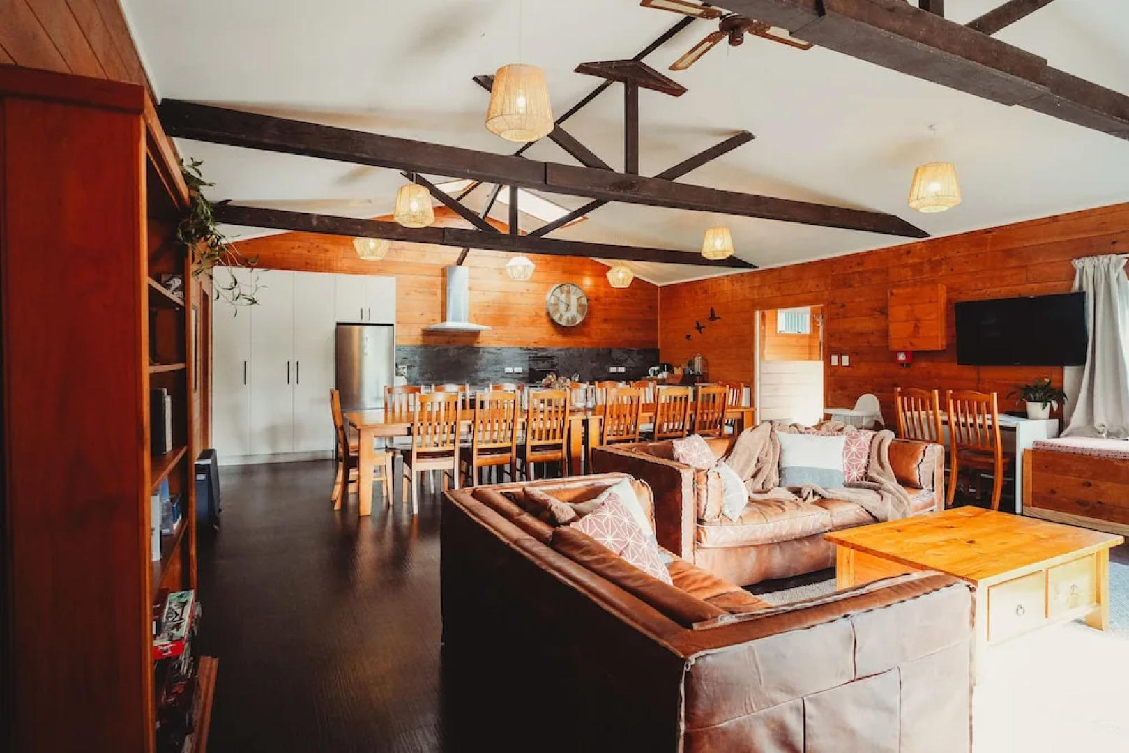 Paradise Valley Lodge