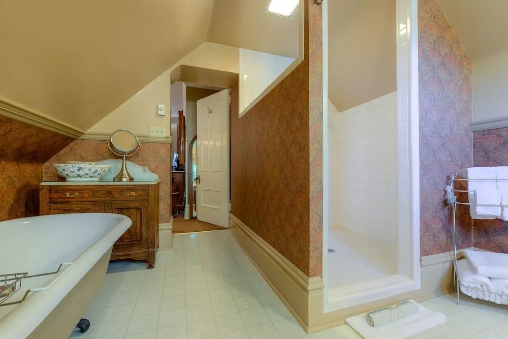 Sanders - Helena's Bed and Breakfast