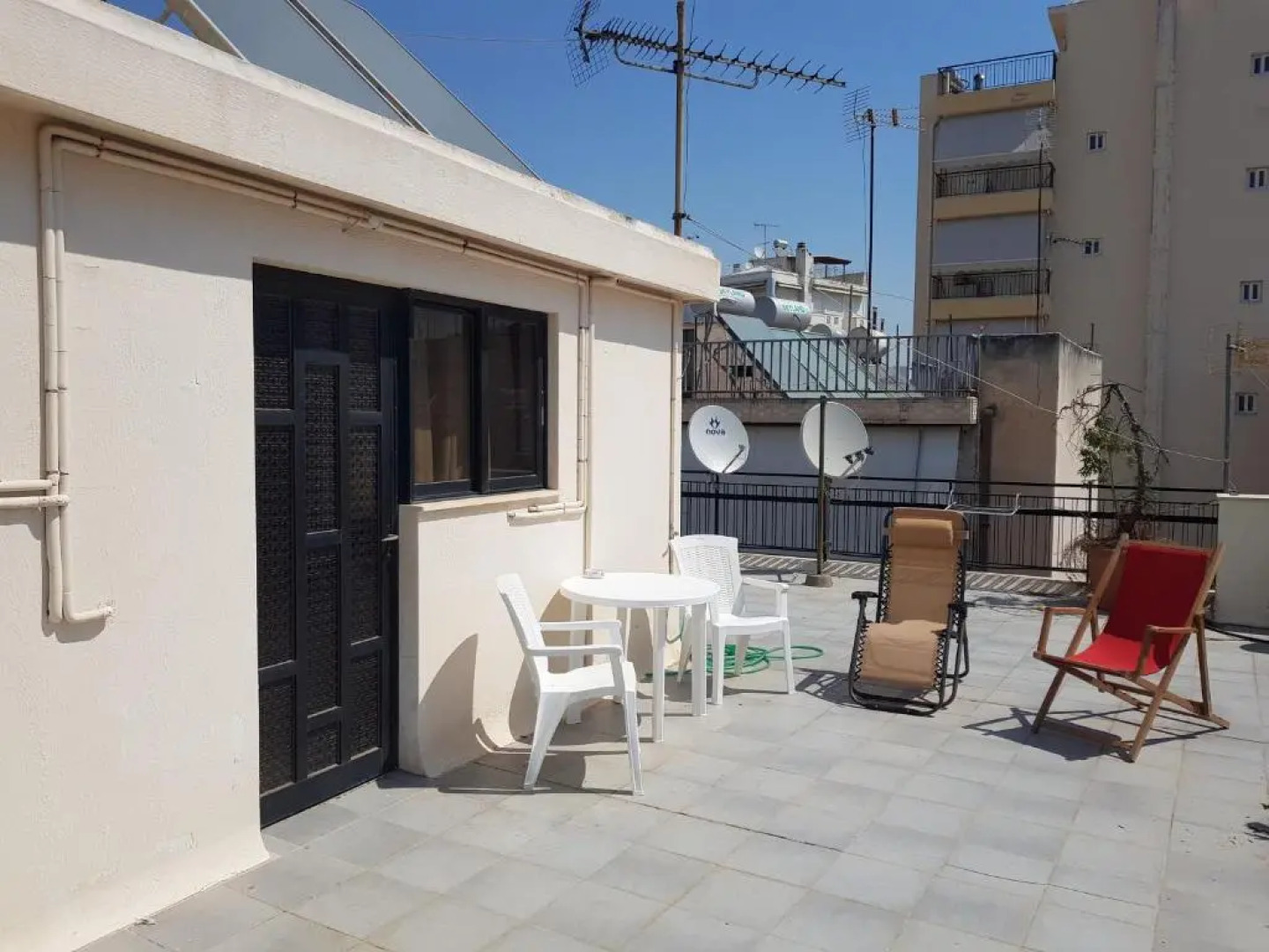 Terrace Roof Room @ Koridallos Metro St. & Piraeus Port