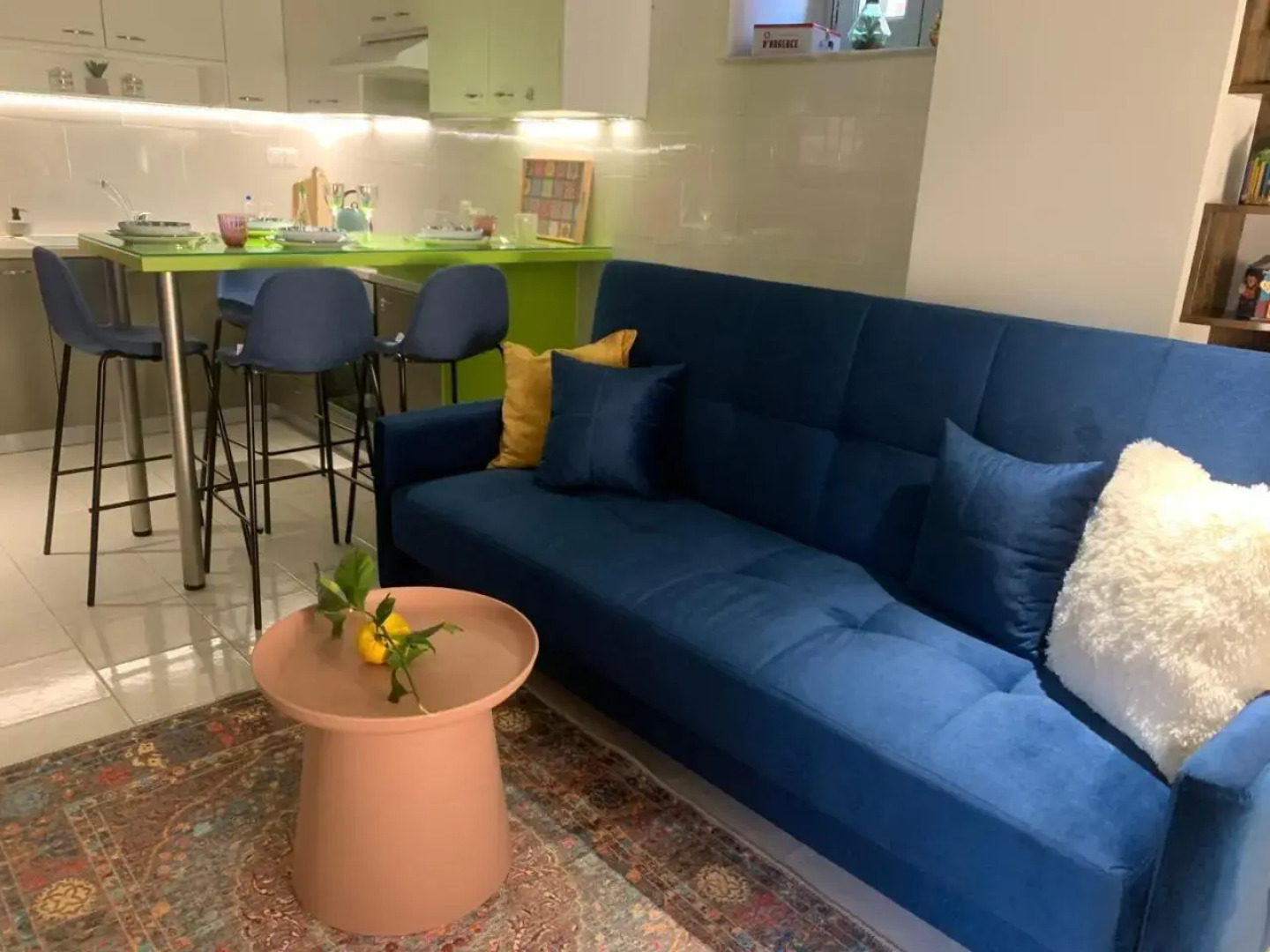 MASTER ROSE STUDIO in old town