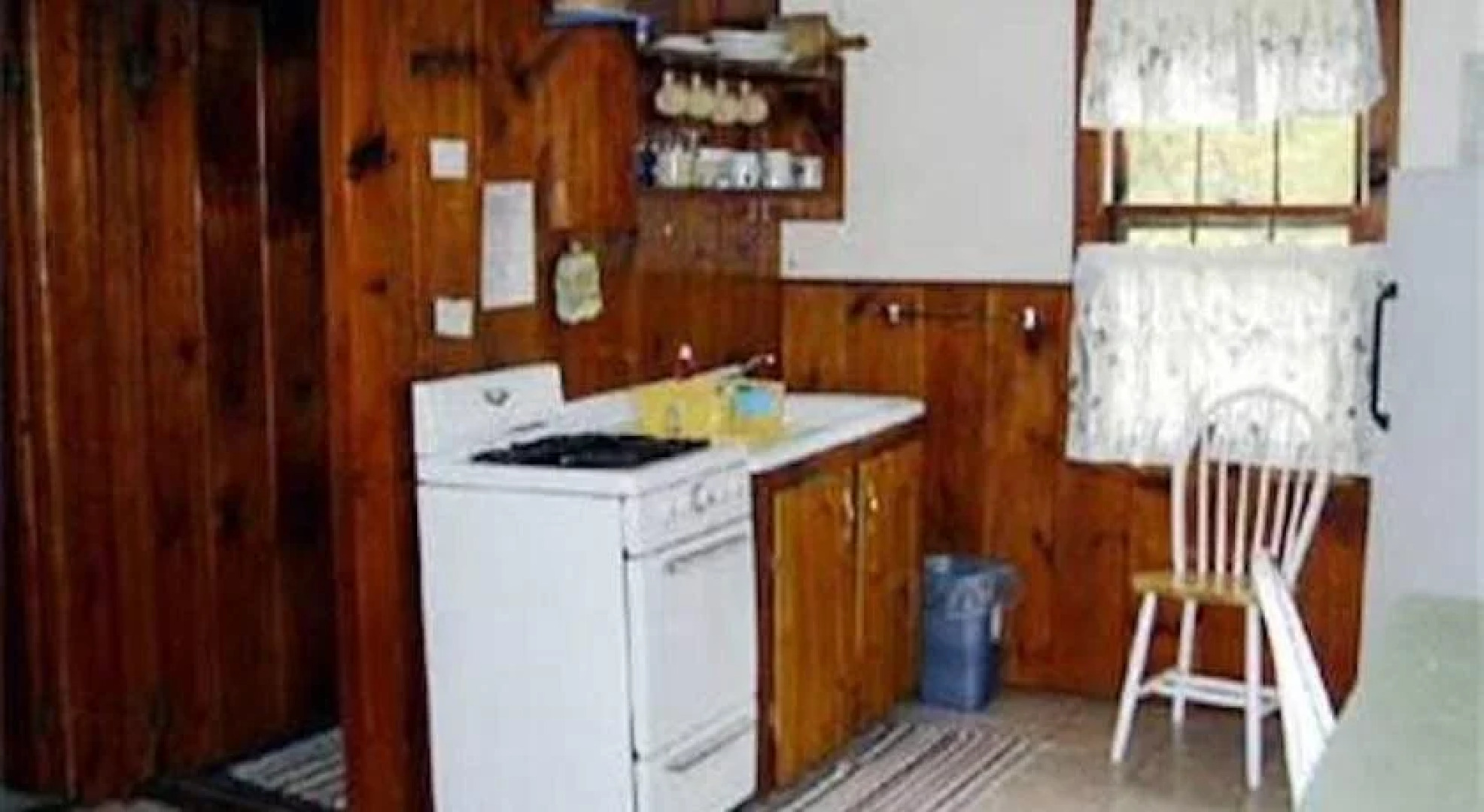 The Elms Waterfront - Two Bedroom Cottages