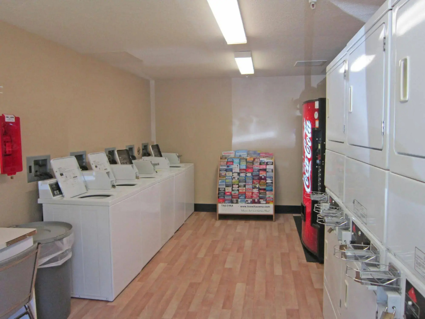 HomeTowne Studios Tacoma - Puyallup