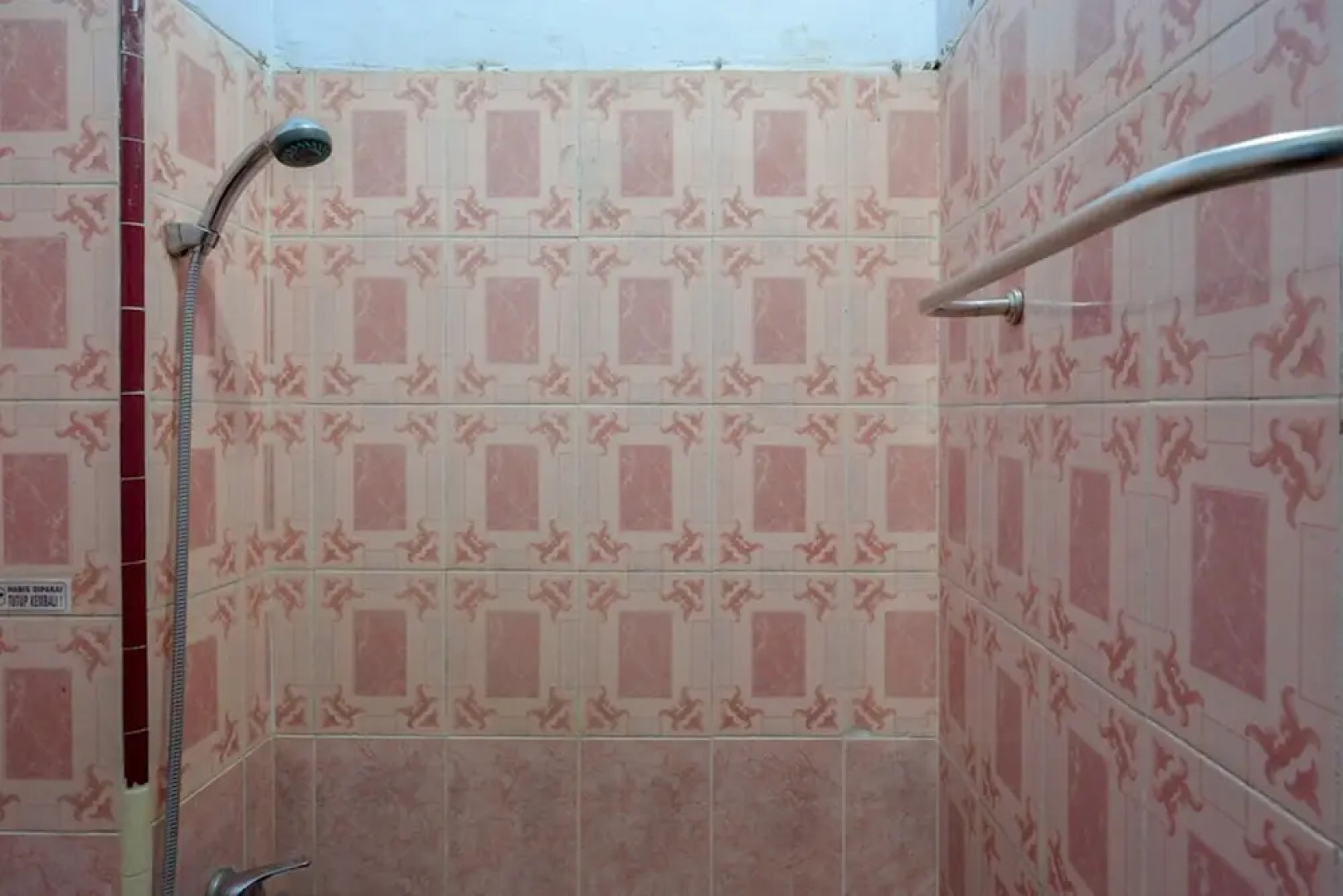 Hotel Indonesia Pekalongan by RedDoorz