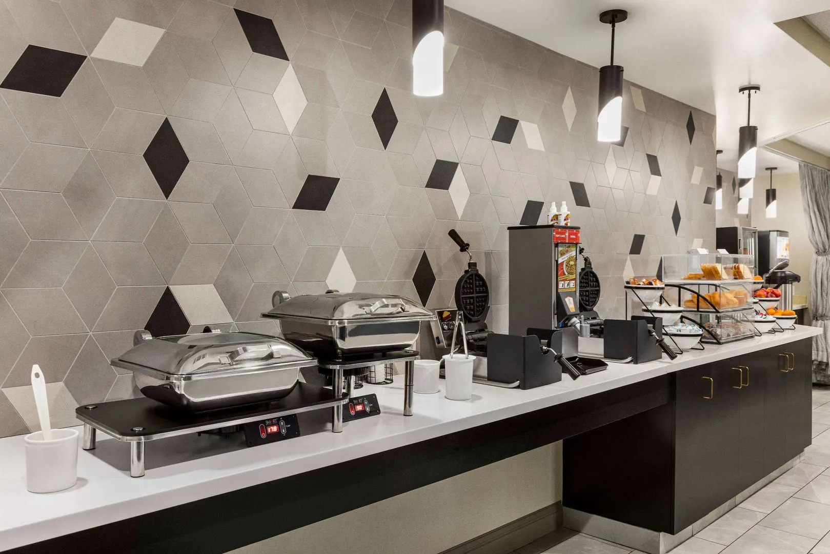 Comfort Suites Lake George