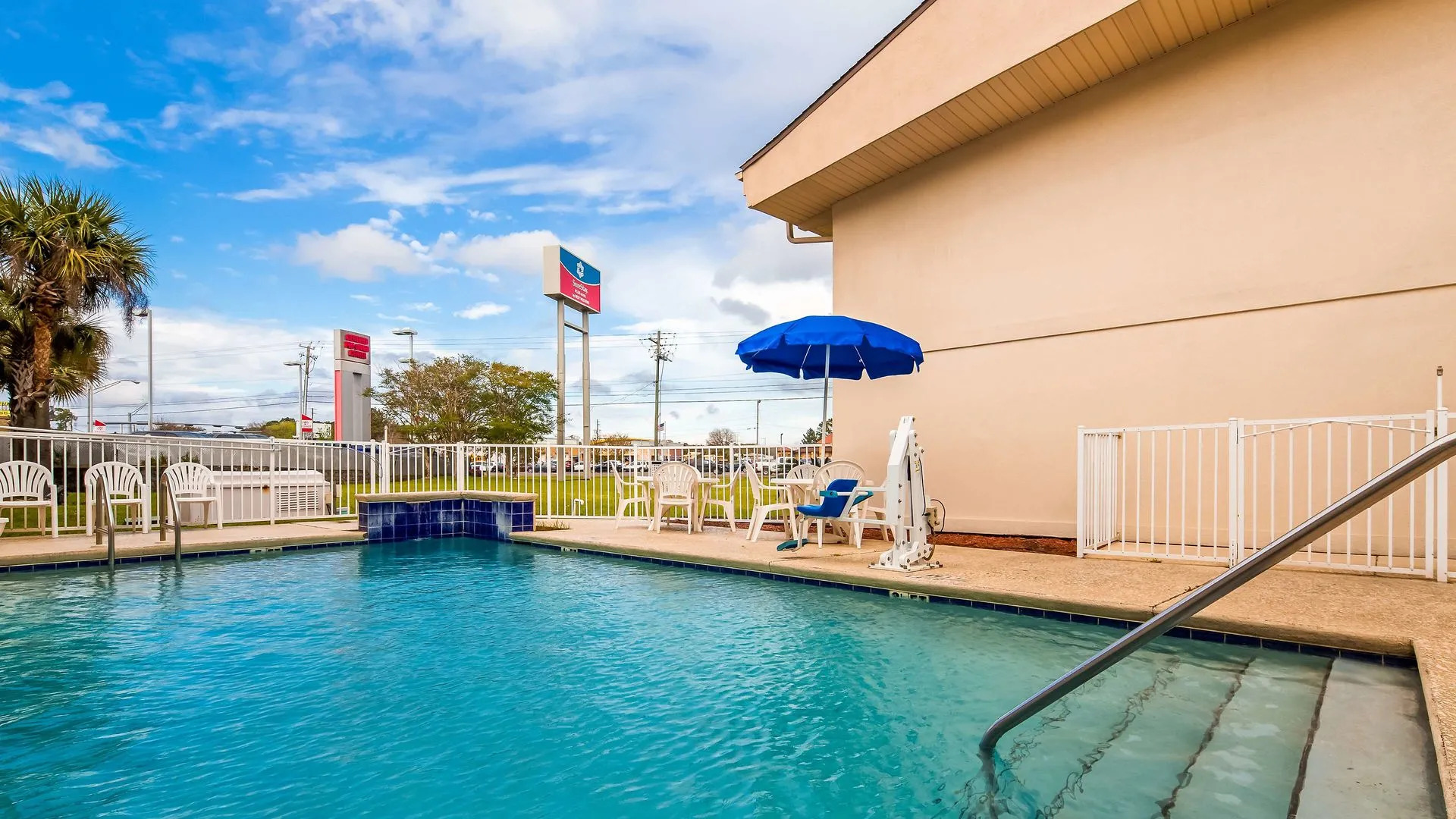 Regency inn and Suites