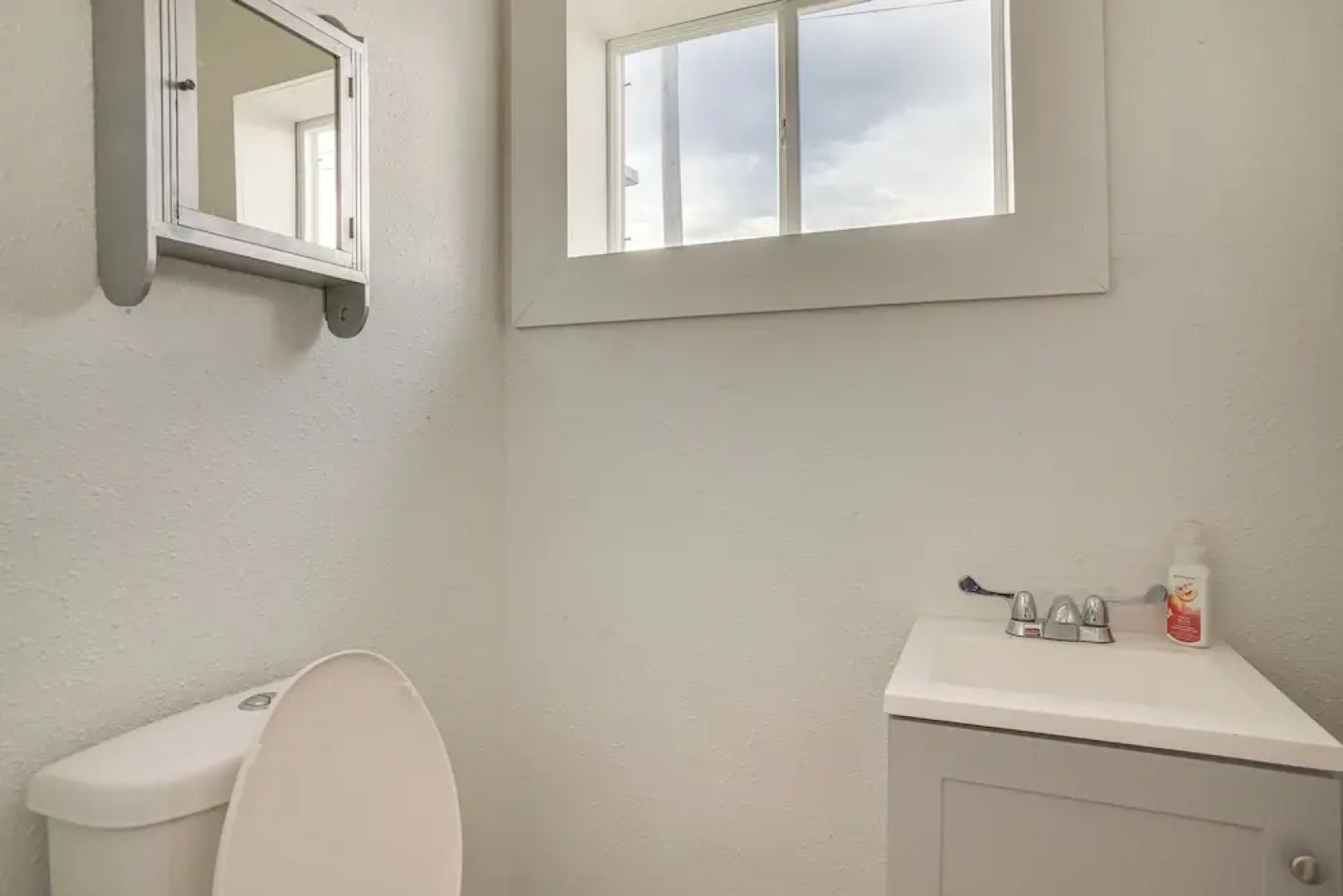 1 Mi to Shore: Lake Michigan Retreat w/ Game Room!