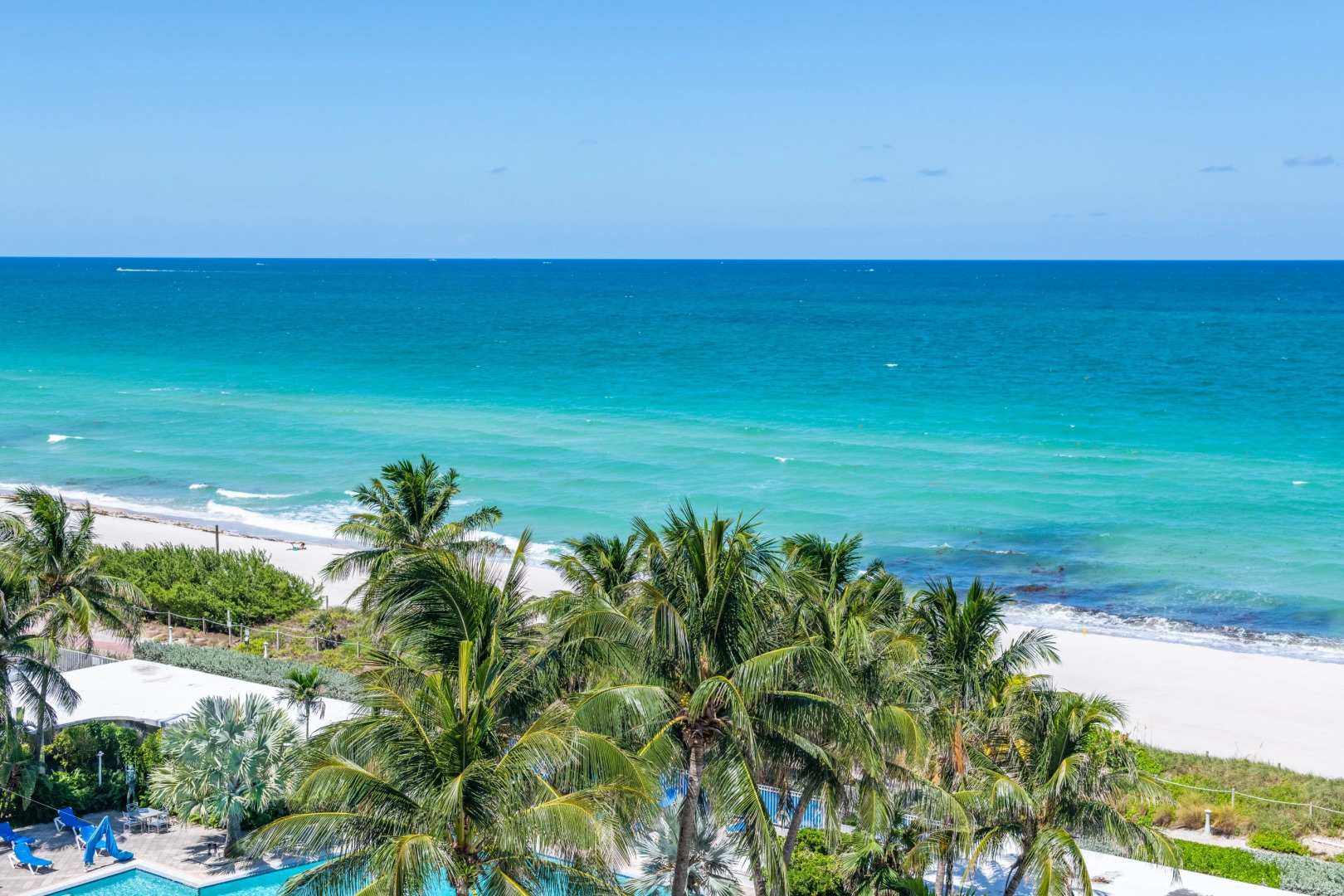 Churchill Suites Monte Carlo Miami Beach