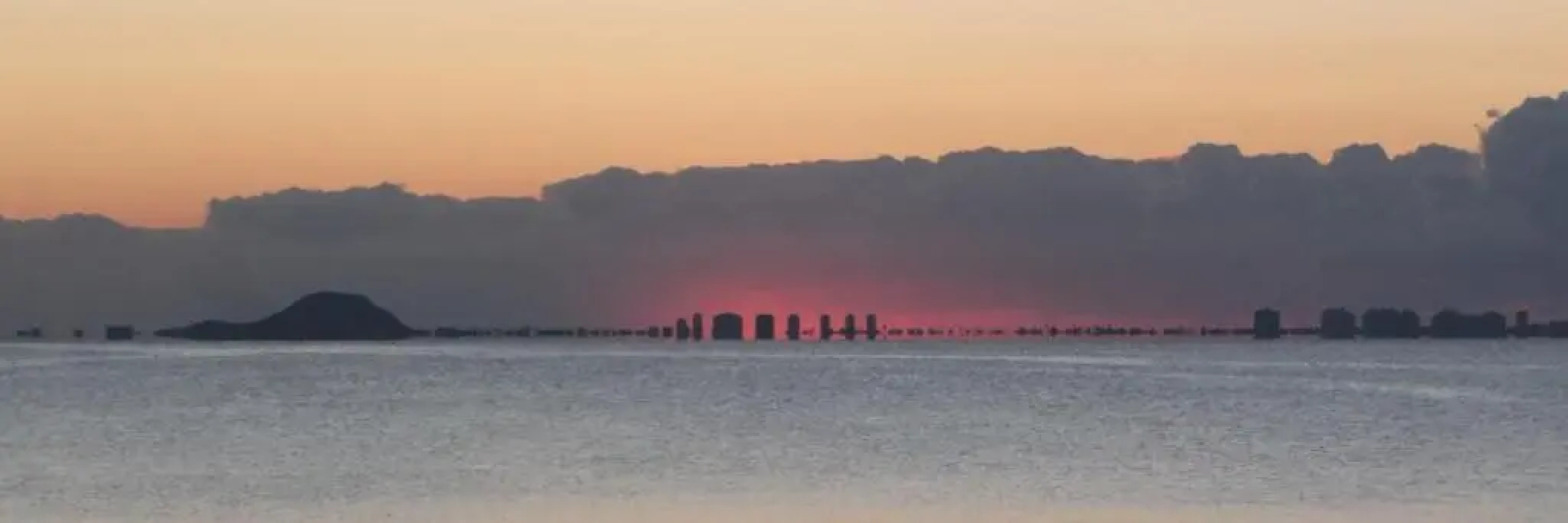 Beautiful 3 bed, 2 bath modern apartment