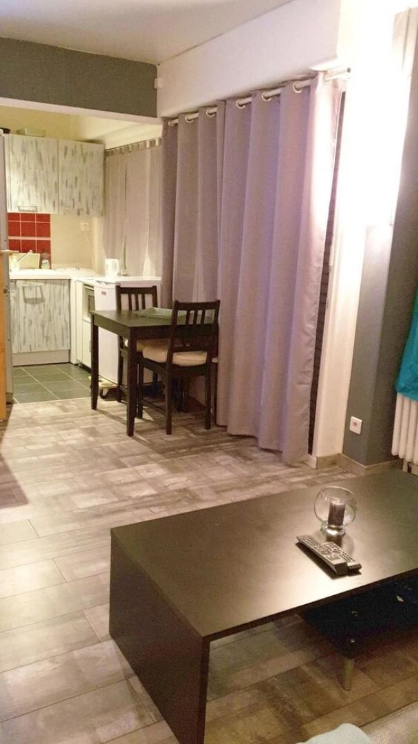 Studio in Annemasse, With Wonderful City View, Furnished Balcony and W