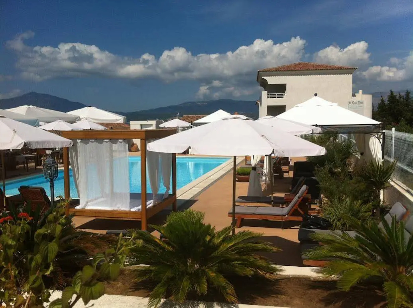 Bella Vista, Hôtel Suites & Maisons