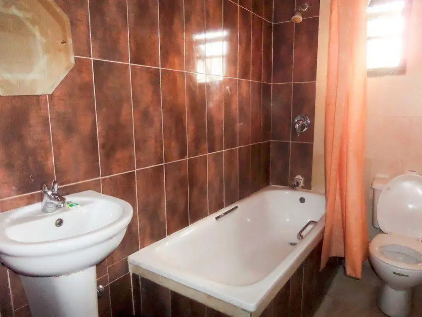 Selino Suites Limited