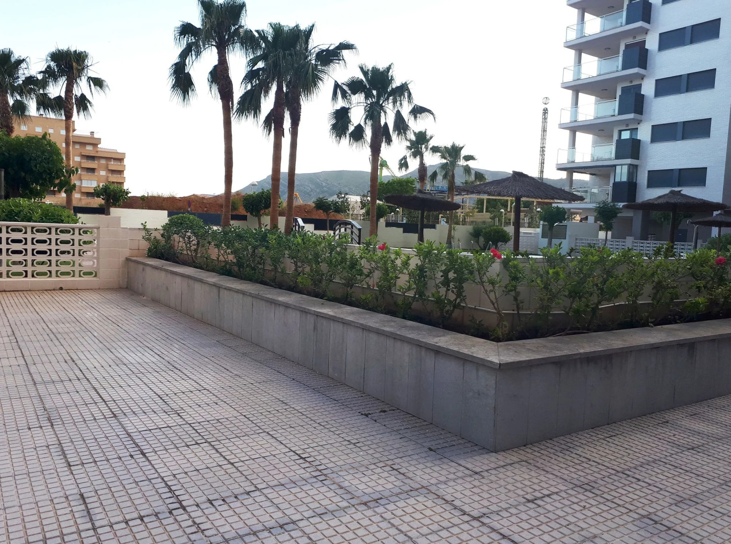 Apartamentos Mondrian Marina Dor 3000