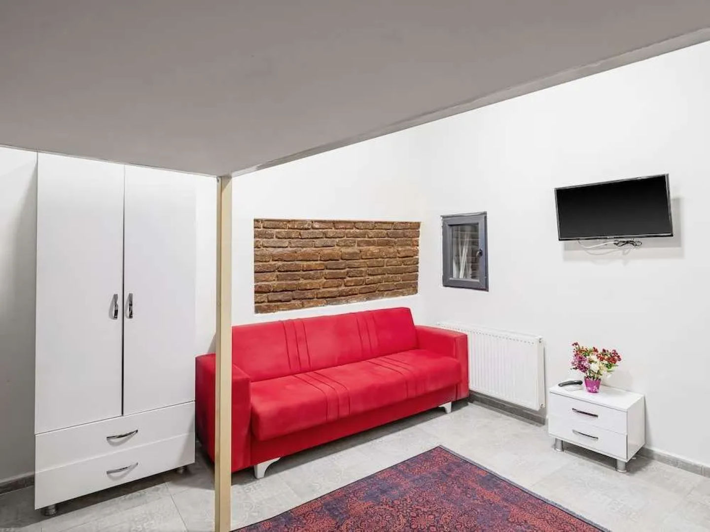 The Red Tent Suite 88