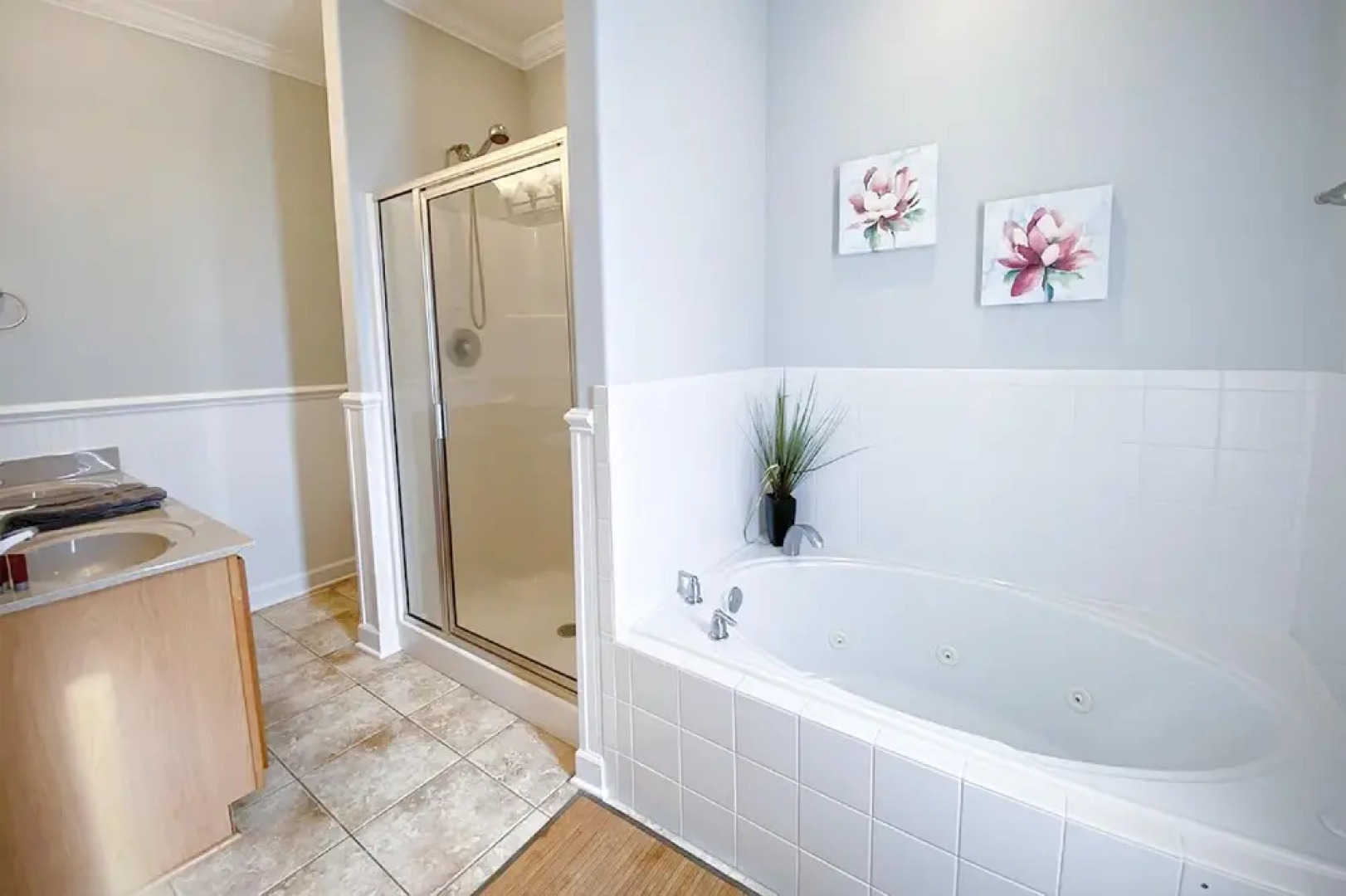 Summer Salt by Sea Scape Properties