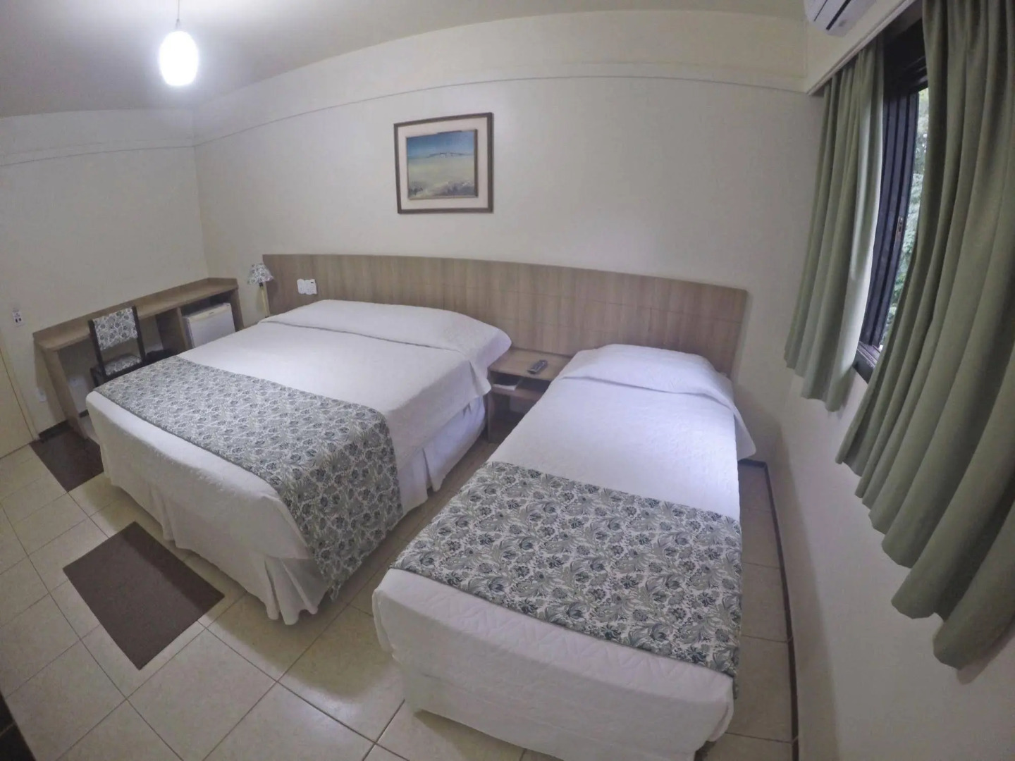 Budget Harbor Colonial