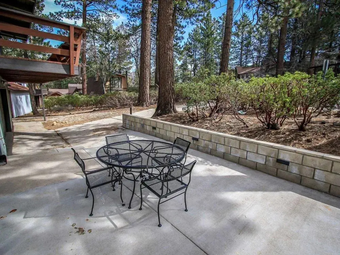 Summit Paradise 845 by RedAwning