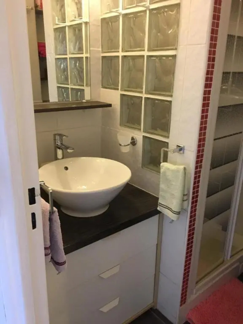 MAZET DE LA MER 54M2 LAVANDOU 100M PLAGE avec PISCINE