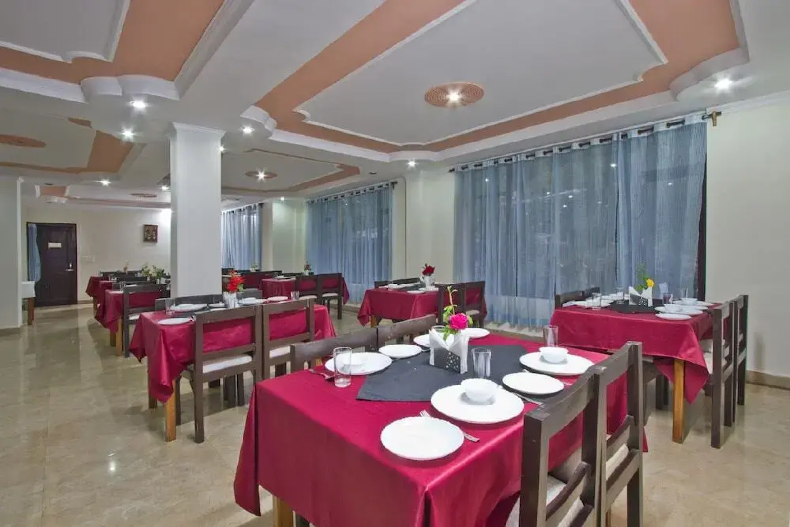 Apple Crescent Resorts