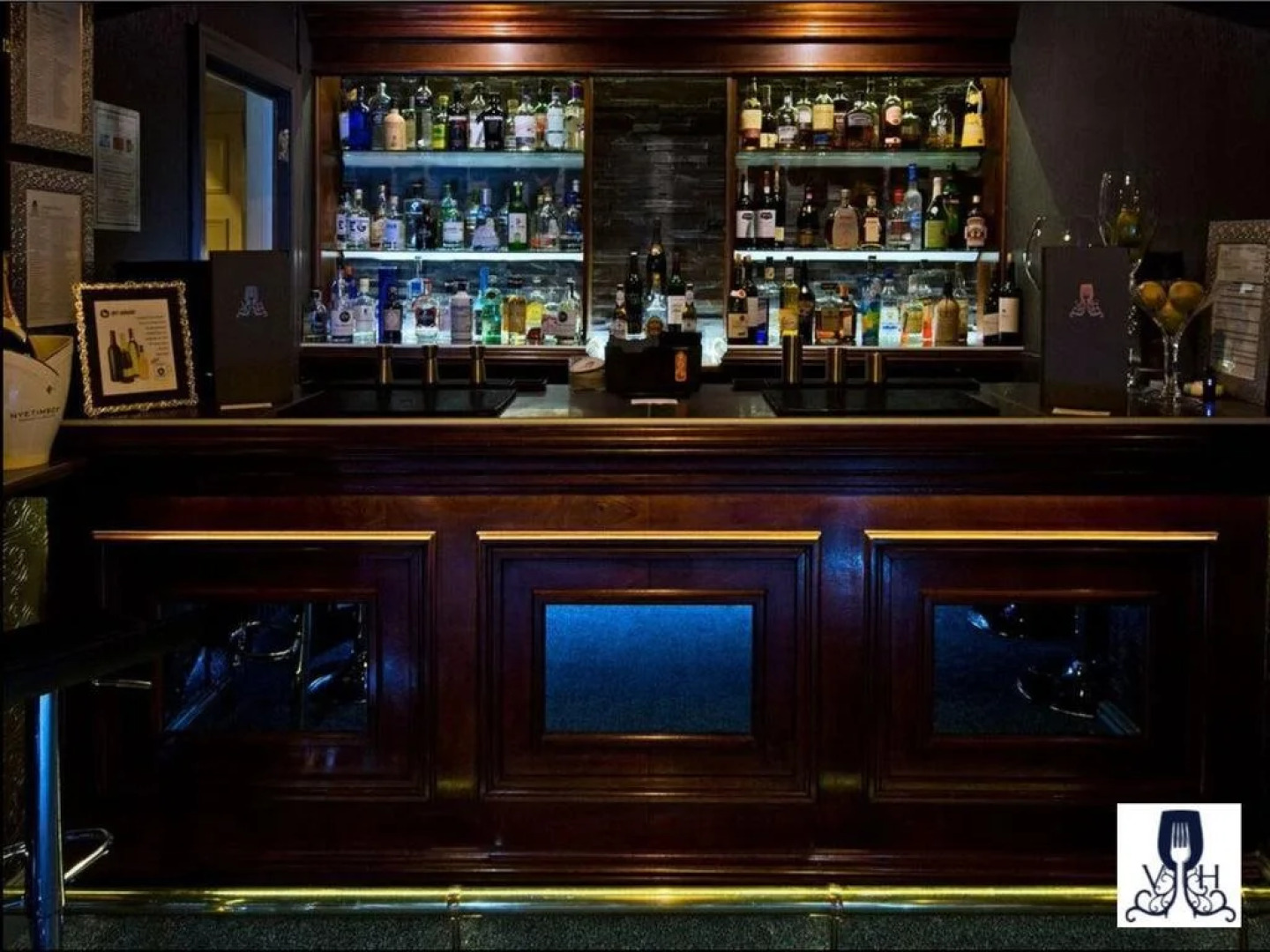 Virginia House Hotel