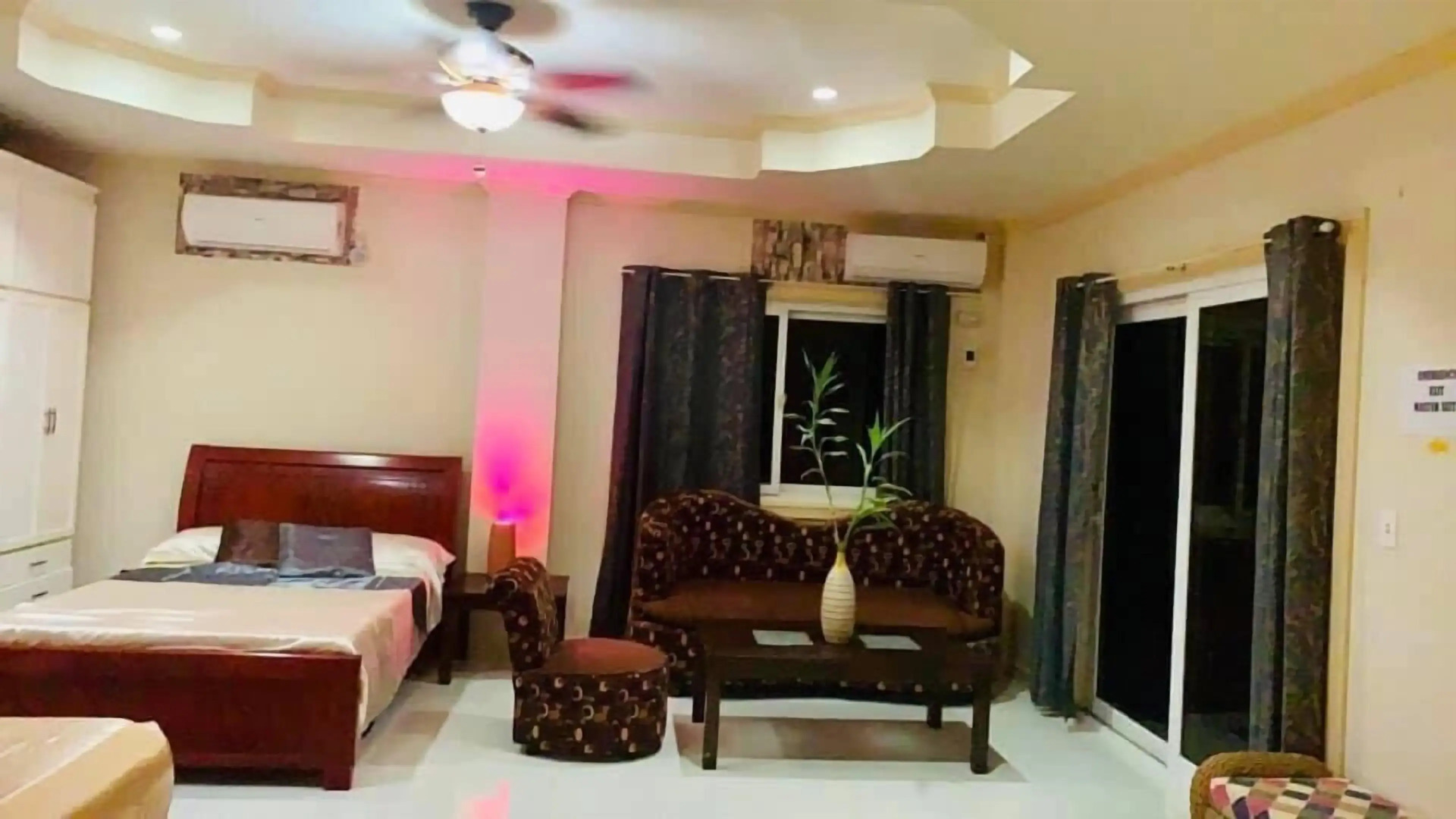 Pundaquit Luxury Resort