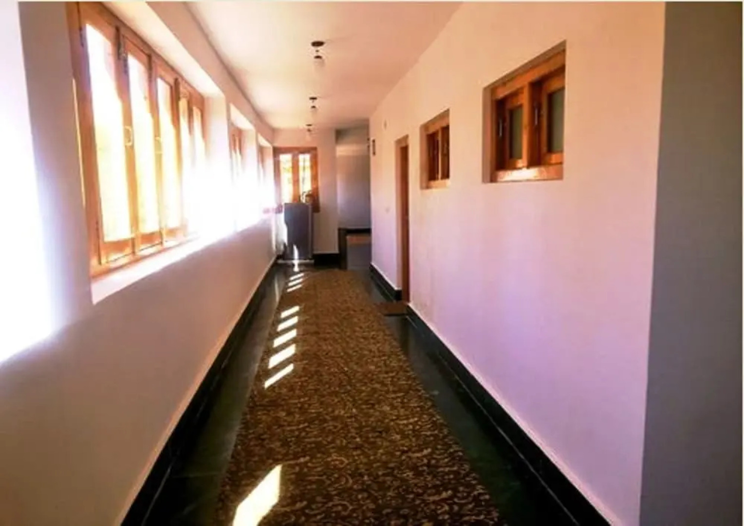 Hotel New Glacier View