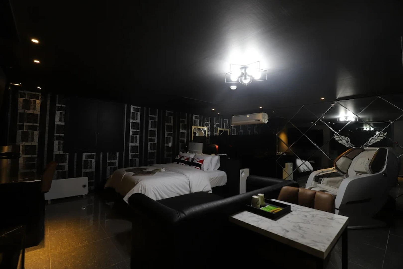 Gunsan JNK Classic Hotel - Gray